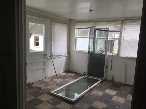 1207 W 45th Ave, Gary, IN 46408 photo 8