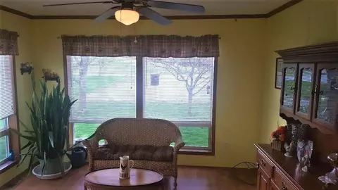207 E Walnut St, Morocco, IN 47963 photo 10
