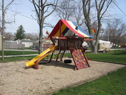 223 Maple St, Crown Point, IN 46307 photo 8