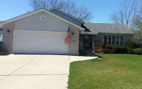 2338 Boulder Rd, Dyer, IN 46311 photo 1