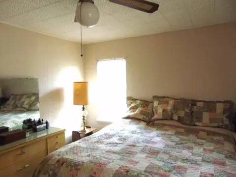 7941 Locust Ave, Gary, IN 46403 photo 10