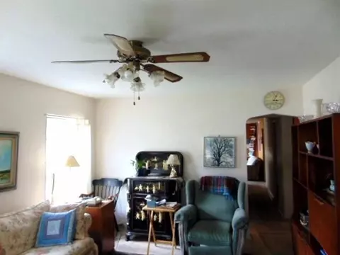 7941 Locust Ave, Gary, IN 46403 photo 3