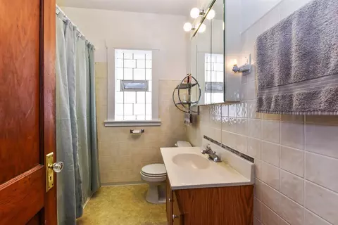 2040 Stanton Ave, Whiting, IN 46394 photo 10