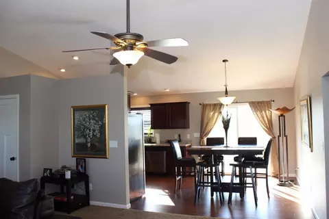 264 S Meadow Ln, Wheatfield, IN 46392 photo 8