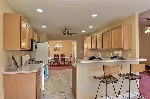 10797 Knickerbocker Ct, Saint John, IN 46373 photo 6