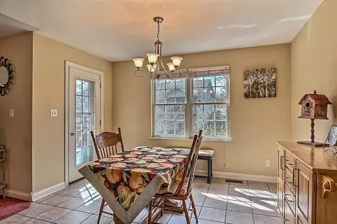 10797 Knickerbocker Ct, Saint John, IN 46373 photo 10