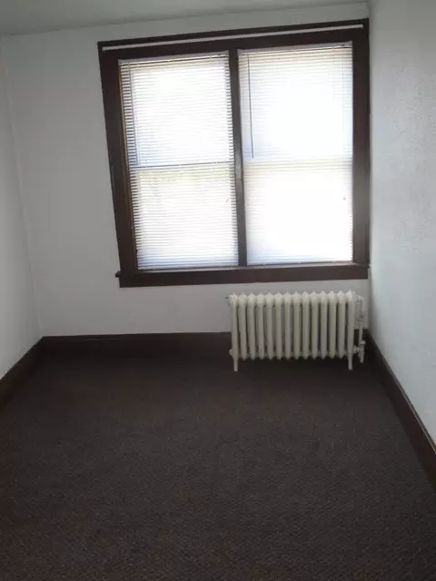 1404 Jackson St, Gary, IN 46407 photo 9