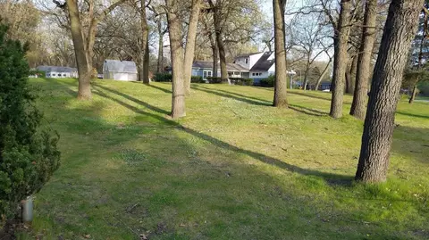 4031 Ross Rd, Gary, IN 46408 photo 2