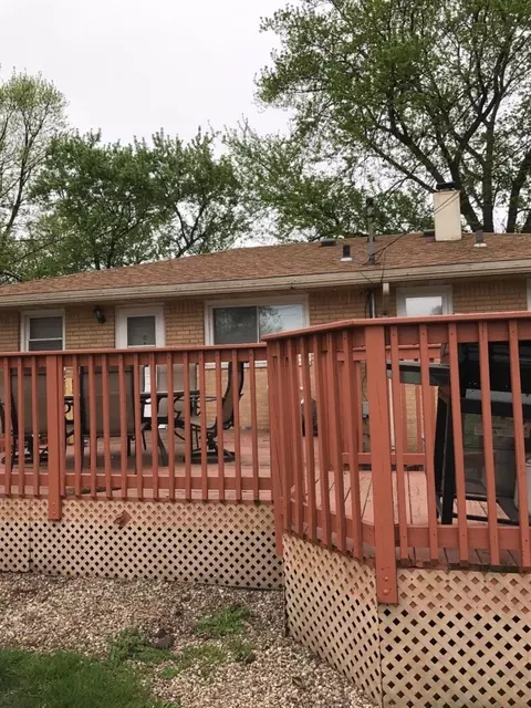 1041 N Dwiggins Ave, Griffith, IN 46319 photo 4