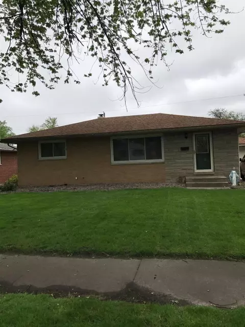 1041 N Dwiggins Ave, Griffith, IN 46319 photo 1