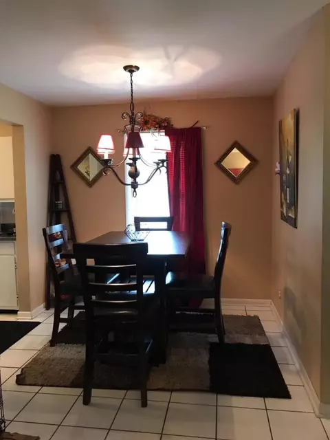 1041 N Dwiggins Ave, Griffith, IN 46319 photo 7