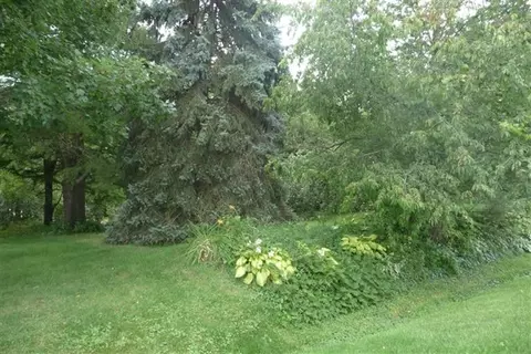 3566 Sunrise Dr, Crown Point, IN 46307 photo 1