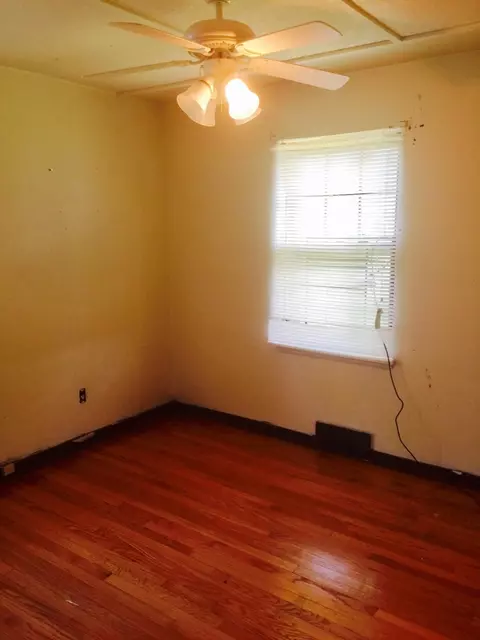 3817 Johnson St, Gary, IN 46408 photo 9