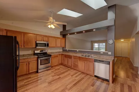 1216 Thistle Ave, Griffith, IN 46319 photo 4