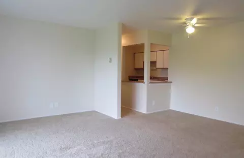 8137 Cedar Point Dr #118, Crown Point, IN 46307 photo 7