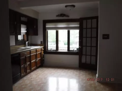 1052 N Union St, Gary, IN 46403 photo 7