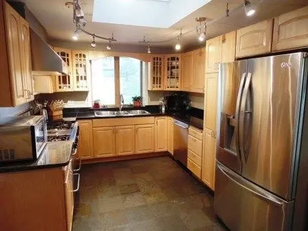 1123 N Wayne St, Gary, IN 46403 photo 7