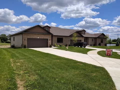 9961 Hart St, Saint John, IN 46373 photo 3