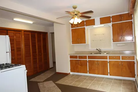 306 E Bates St, Hebron, IN 46341 photo 7