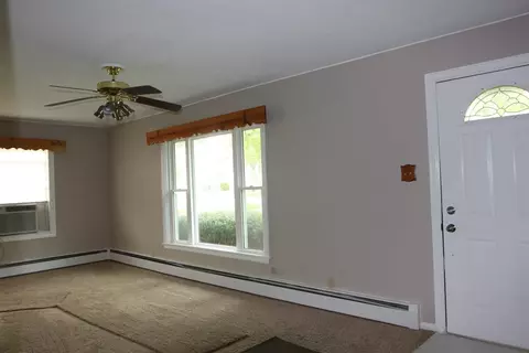 306 E Bates St, Hebron, IN 46341 photo 5