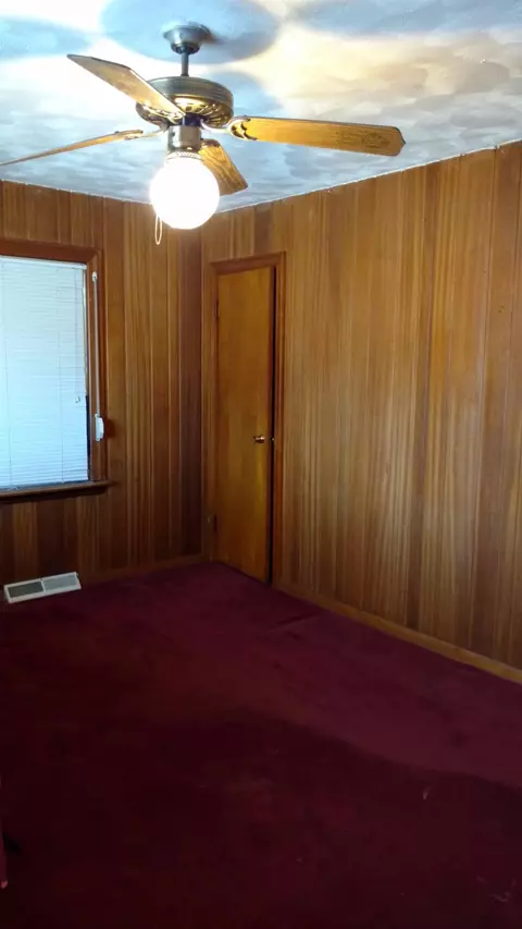 456 Tompkins St, Gary, IN 46406 photo 8