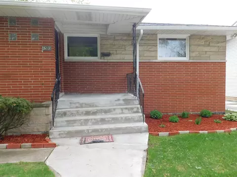 1580 Porter St, Gary, IN 46406 photo 3