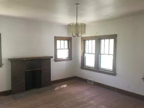 4257 Jackson St, Gary, IN 46408 photo 2