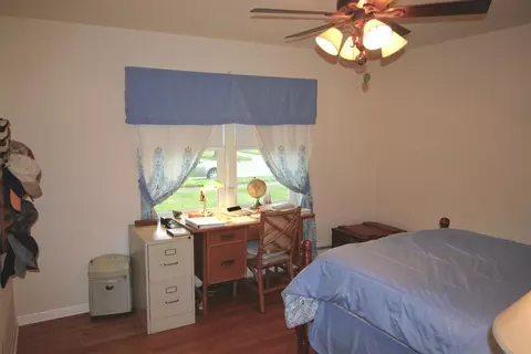 1402 N Harvey St, Griffith, IN 46319 photo 10