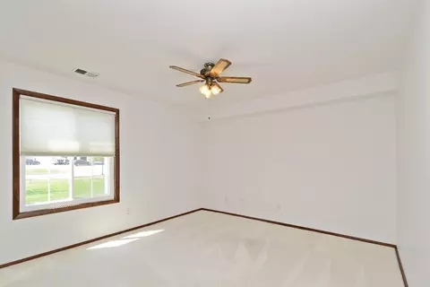 900 Camellia Dr #3, Munster, IN 46321 photo 7