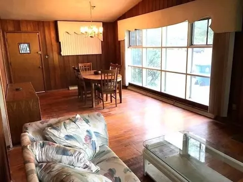 7900 Juniper Ave, Gary, IN 46403 photo 3