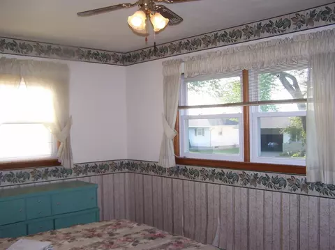 459 Apache Ln, Lowell, IN 46356 photo 9