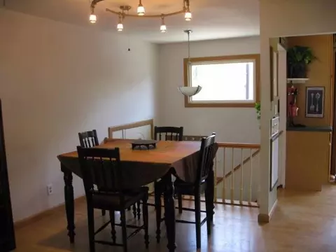 619 James Pl, Griffith, IN 46319 photo 7