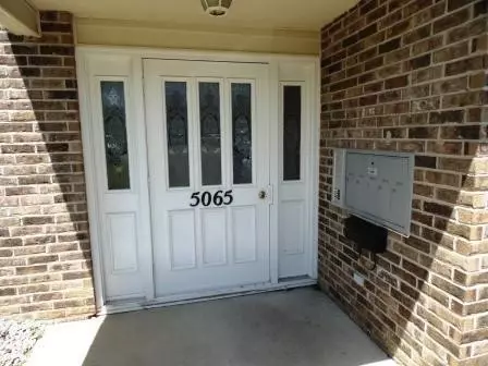 5065 Spinnaker Ln #A, Crown Point, IN 46307 photo 2