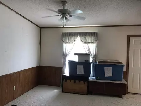 16 Union St, Union Mills, IN 46382 photo 9