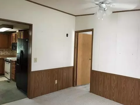 16 Union St, Union Mills, IN 46382 photo 8