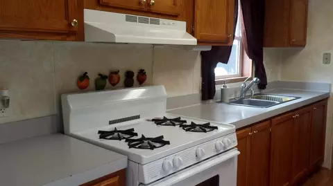 5339 E Pine St, Knox, IN 46534 photo 9