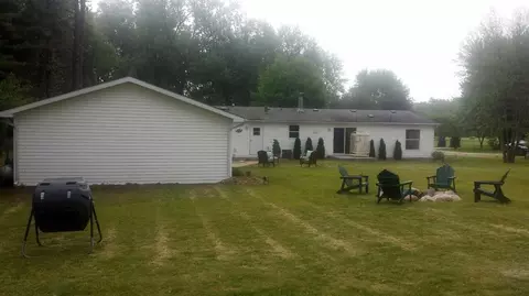 5339 E Pine St, Knox, IN 46534 photo 6