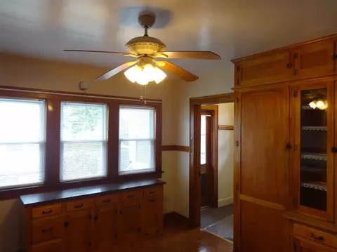 451 E 8th St, Hobart, IN 46342 photo 10