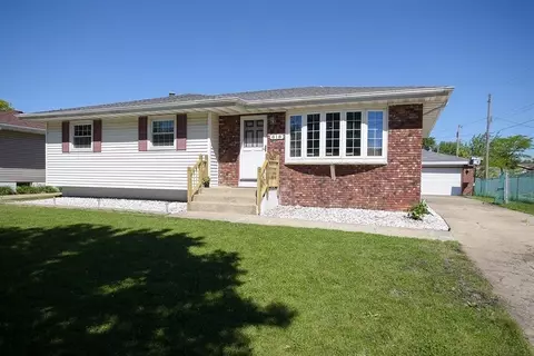 818 Harrison Ave, Dyer, IN 46311 photo 1