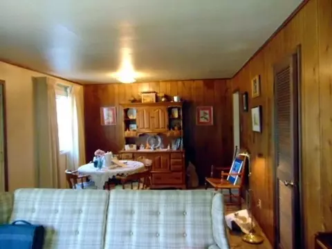 8032 Locust Ave, Gary, IN 46403 photo 7