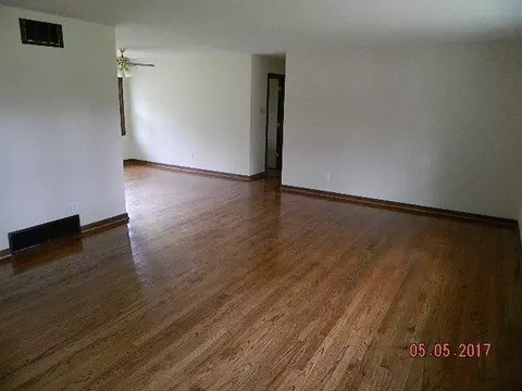 4901 Garfield St, Gary, IN 46408 photo 2