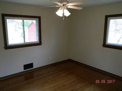 4901 Garfield St, Gary, IN 46408 photo 7