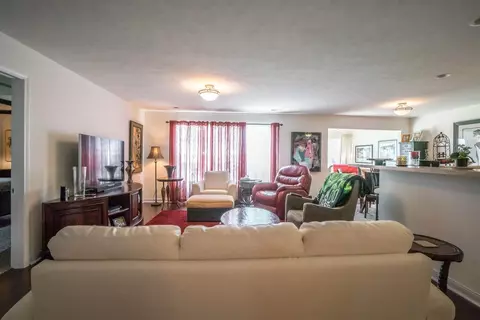 527 E 117th Pl, Crown Point, IN 46307 photo 7