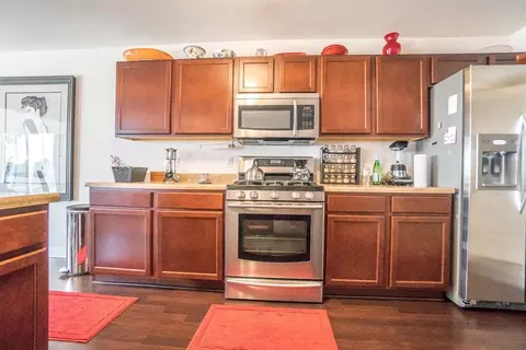 527 E 117th Pl, Crown Point, IN 46307 photo 3