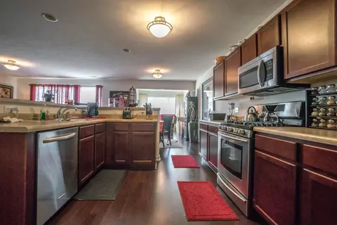 527 E 117th Pl, Crown Point, IN 46307 photo 6