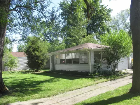 403 N Harvey St, Griffith, IN 46319 photo 4