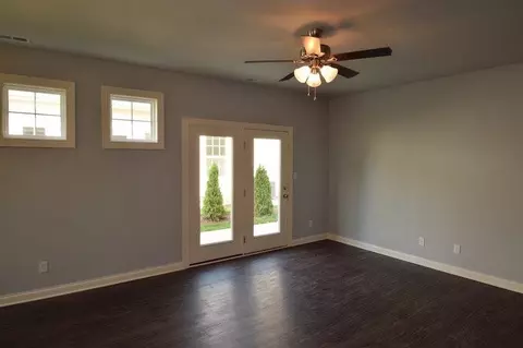 132 Summer Tree Dr, Porter, IN 46304 photo 5