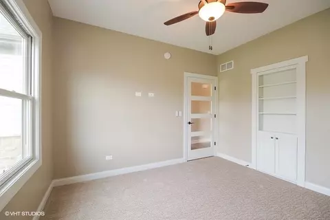 10775 Scarlet Oak Dr, Saint John, IN 46373 photo 9