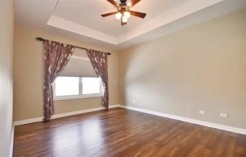 10775 Scarlet Oak Dr, Saint John, IN 46373 photo 7