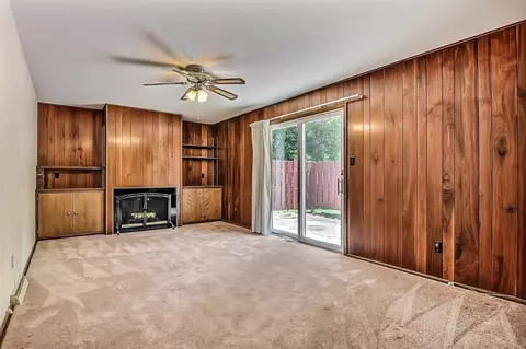 307 Elizabeth Dr, Crown Point, IN 46307 photo 10
